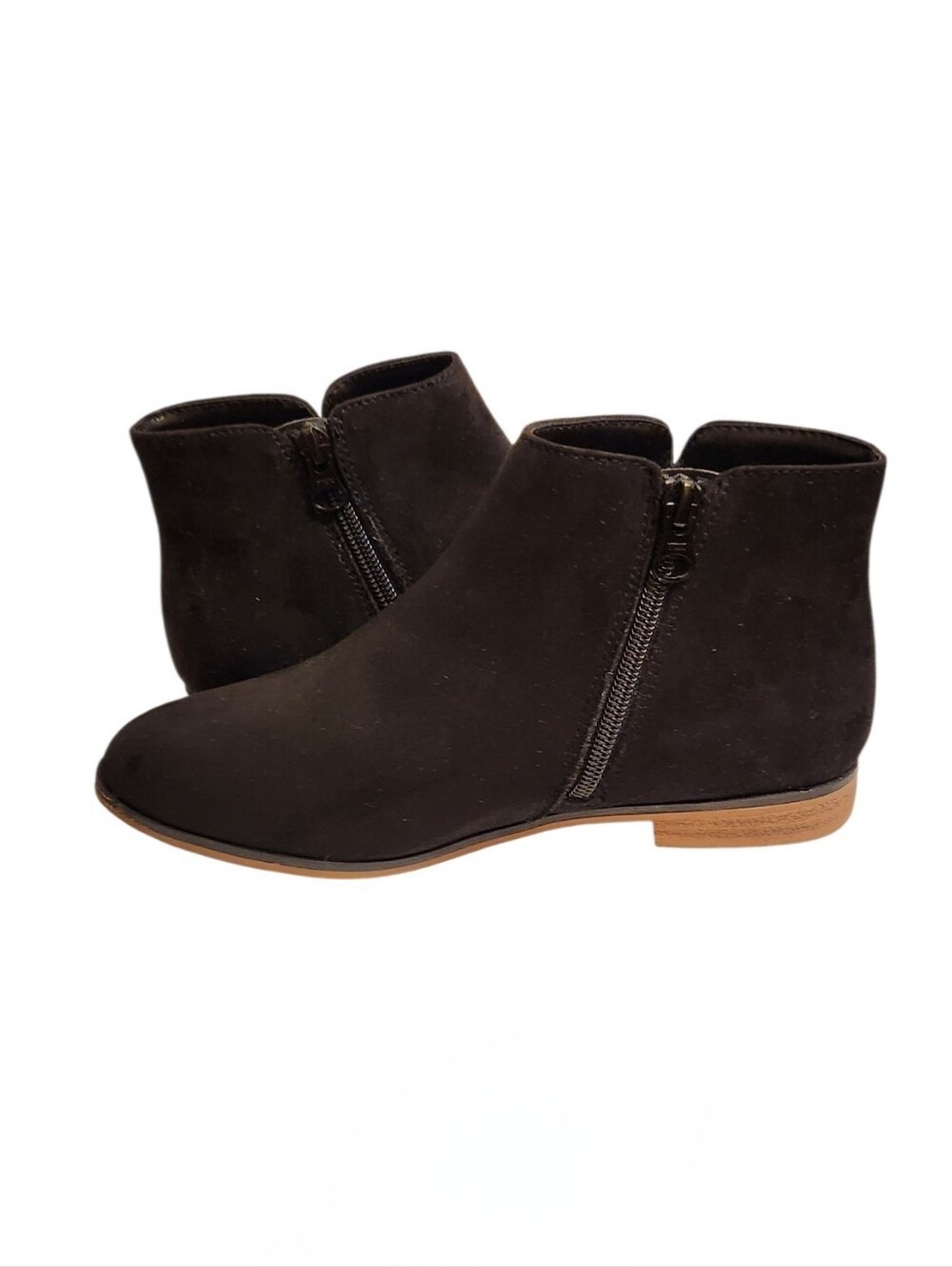 2 Pairs Of Cat & Jack Kids Ankle Boots - Black and Brown - Picture 3 of 5